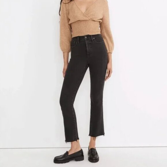Madewell Cali Demi Boot Jean in Bayland Wash with Raw Hem Size 28 - Picture 1 of 6